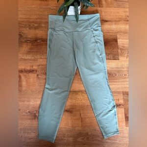 All-in-Motion pale teal 24” Leggings Comfortable Fit (7/8” crop) high-rise